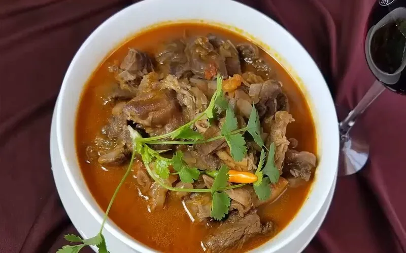 Công thức nấu bò sốt vang chuẩn vị thơm ngon tại nhà