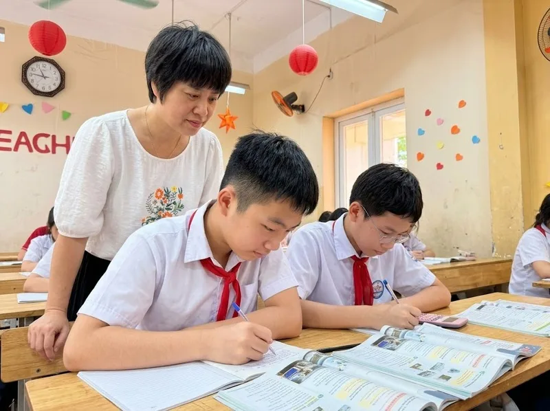 Lập kế hoạch ôn Toán, Vật lí và Tiếng Anh khoa học giúp thí sinh cải thiện điểm số trong kỳ tuyển sinh.