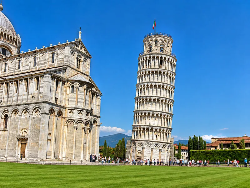 Tháp nghiêng Pisa Italy mang giá trị lịch sử, nghệ thuật và kiến trúc đặc sắc của châu Âu thời Trung cổ