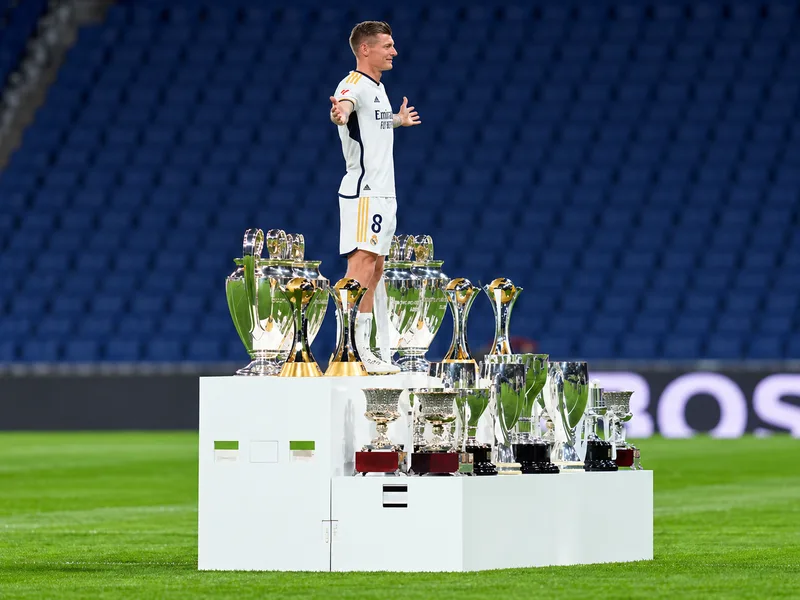 Toni Kroos trải qua 10 mùa giải huyền thoại trong màu áo Real Madrid